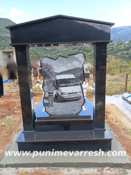 Tirane, ofroj Memorial I Personalizuar | Punume Varresh | Qivuresh Bulqize | Granit I Zi Me Kollona
