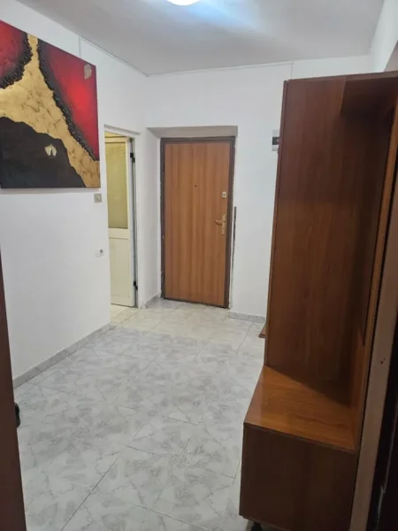 Tirane, jepet me qera apartament 1+1 Kati 2, 62 m² 500 € (Shkolla E Baletit)