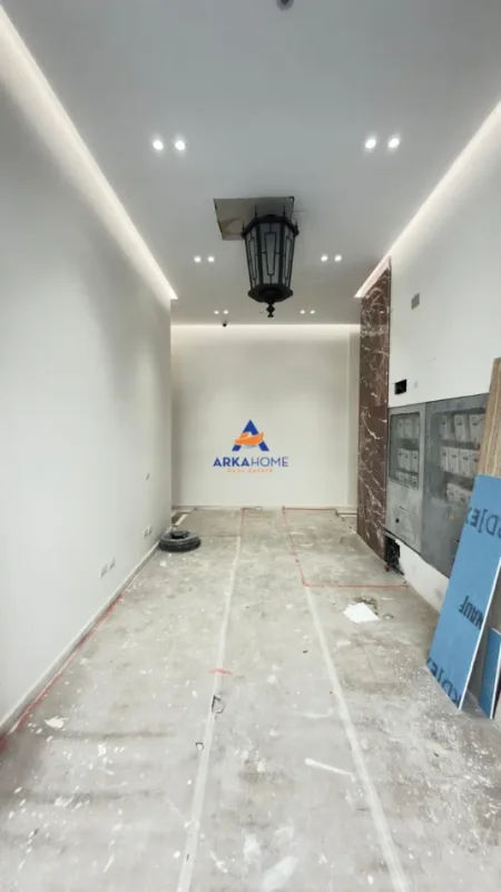 Tirane, shitet ambjent biznesi Kati 0, 129 m² 645.000 € 