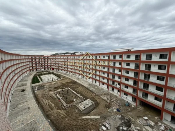 Tirane, shitet apartament , 72 m² (golem Durres)