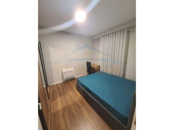 Tirane, jepet me qera apartament 2+1 Kati 2, 120 m² 1.000 Euro (Rruga Panorama)