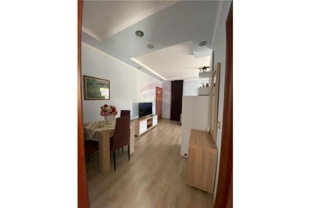 Tirane, jepet me qera apartament 1+1+A+BLK Kati 6, 56 m² 600 Euro (Margarita Tutulani)