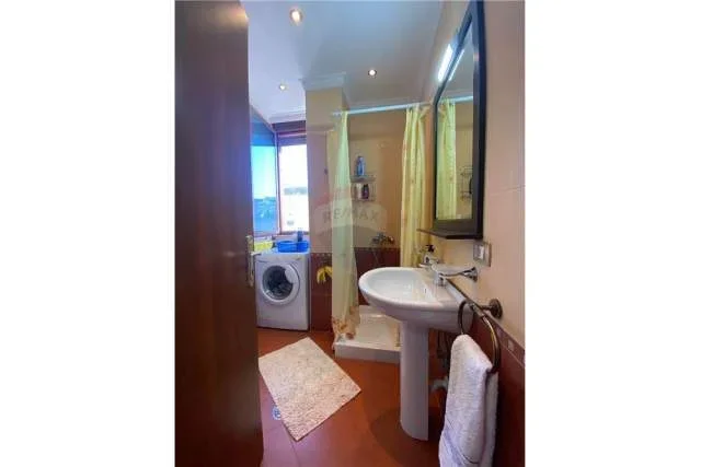 Tirane, jepet me qera apartament 1+1+A+BLK Kati 6, 56 m² 600 Euro (Margarita Tutulani)