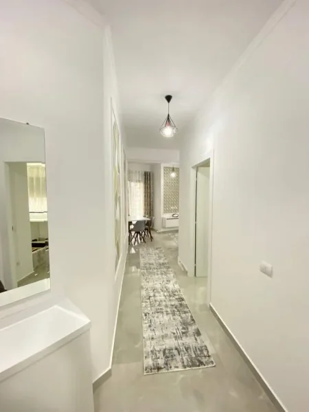 Tirane, jepet me qera 2+1+BLK Kati 8, 75 m² 600 Euro (Astir, Tiranë)