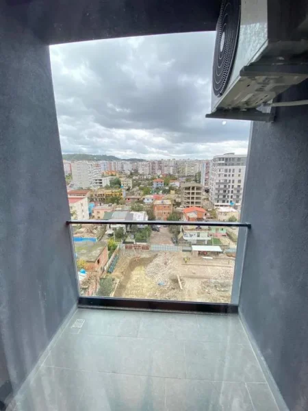 Tirane, jepet me qera 2+1+BLK Kati 8, 75 m² 600 Euro (Astir, Tiranë)