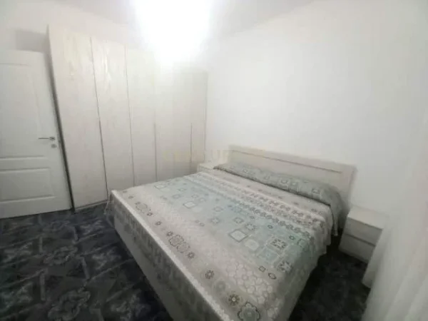 Tirane, jepet me qera apartament Kati 3, 90 m² 450 Euro