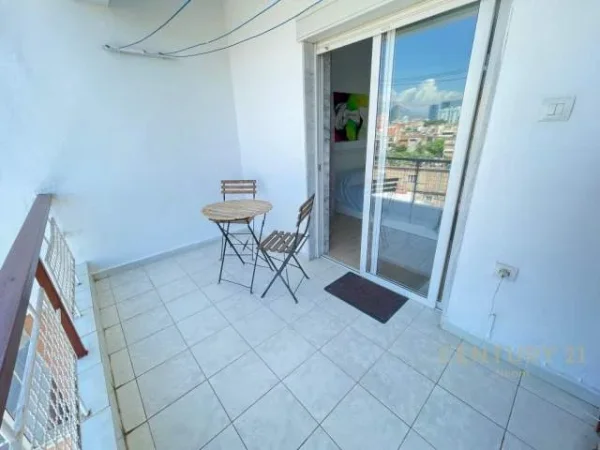 Tirane, jepet me qera apartament 2+1+BLK Kati 4, 120 m² 750 Euro (prane Kika 2)