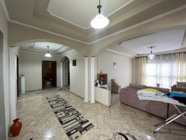 Durres, shitet apartament 3+1+A+BLK Kati 5, 123 m² 90.000 Euro (Stadiumi Durres)