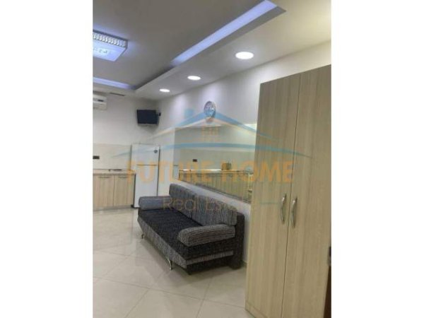 Tirane, jepet me qera apartament 1+1 Kati 1, 48 m² 300 Euro (Xhanfize Keko)