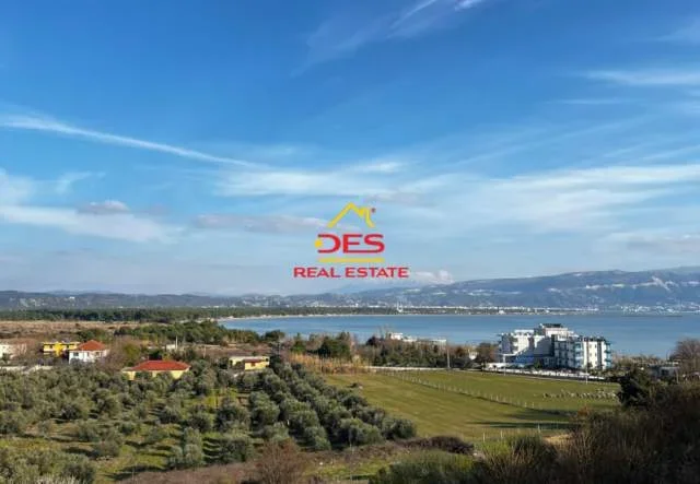 Vlore, jepet me qera toke ne bregdet 2.000 m² 400 Euro (Zvernec,Vlore)