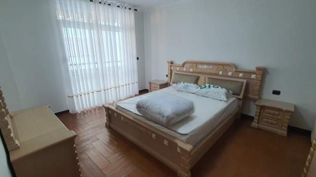 Tirane, jepet me qera 3+1+A+BLK Kati 11, 146 m² 800 Euro (Bulevardi Gjergj Fishta)