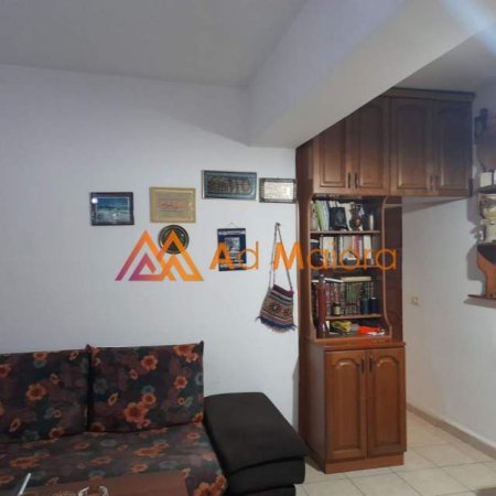 Durres, shitet apartament 2+1 Kati 1, 85 m² 130.000 Euro (lagjja 12)