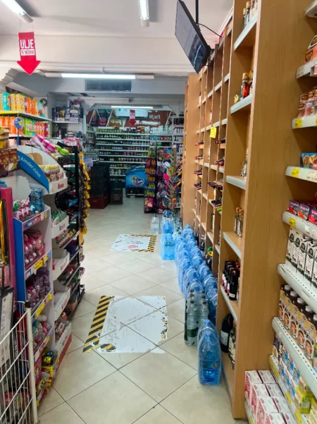 Sarande, shes ambjent biznesi Kati 0, 180 m² 400.000 € (Lefter Talo)