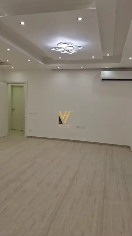 Tirane, jepet me qera zyre Kati 2, 100 m² 1.600 € (RRUGA E KOSOVAREVE)