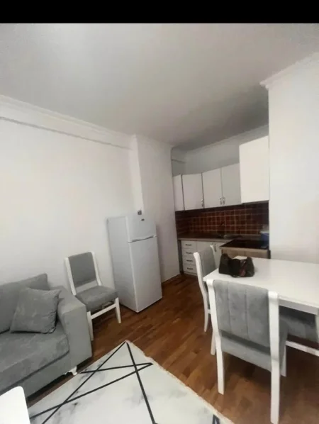 Tirane, jepet me qera apartament 2+1 Kati 3, 90 m² 600 € (Don Bosko)