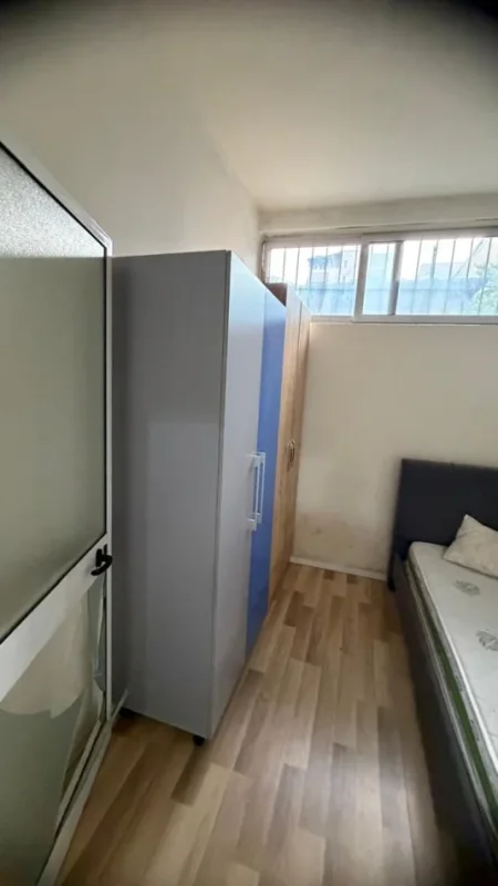 Tirane, jepet me qera apartament 3+1 Kati 1, 140 m² 550 € (Vasil Shanto)
