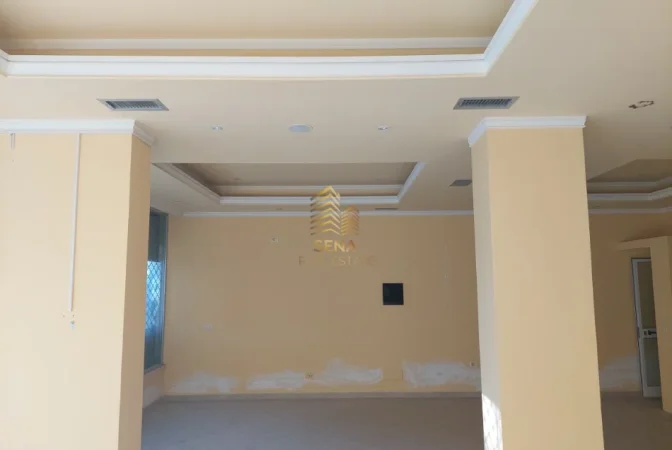 Tirane, shitet ambjent biznesi Kati 0, 95 m² 100.000 € (Fresk)