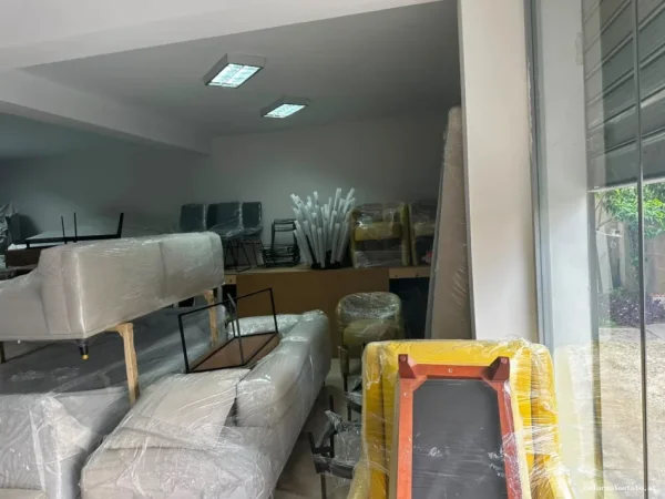 Tirane, jepet me qera magazine Kati 0, 100 m² 400 € (AUTOSTRADA TIRANE-DURRES)