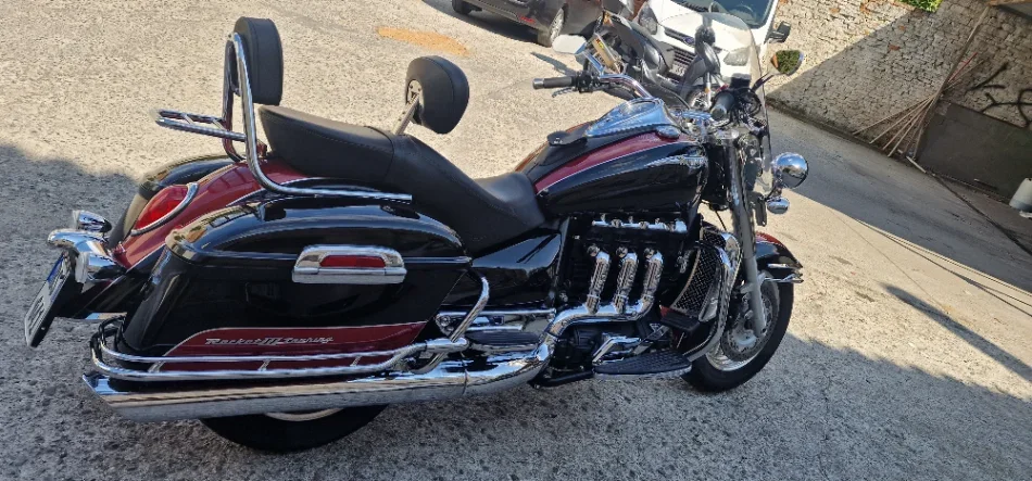 Tirane, shes Chopper/Cruiser Triumph Rocket III Touring – 2013 , vishnje 9.000 km 10.500 €