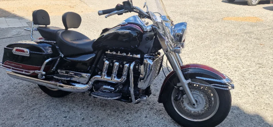 Tirane, shes Chopper/Cruiser Triumph Rocket III Touring – 2013 , vishnje 9.000 km 10.500 €