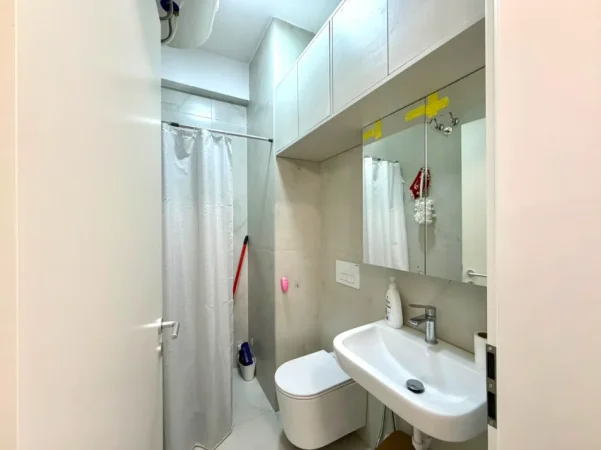 🏠Me Qera: 1+1📍Ali Demi - Rezidenca Kadiu || 45,000 Leke/Muaj - Pallat V.2026 - K.2 - 90m² - E Pa Banuar | 100% e re🔥☄️