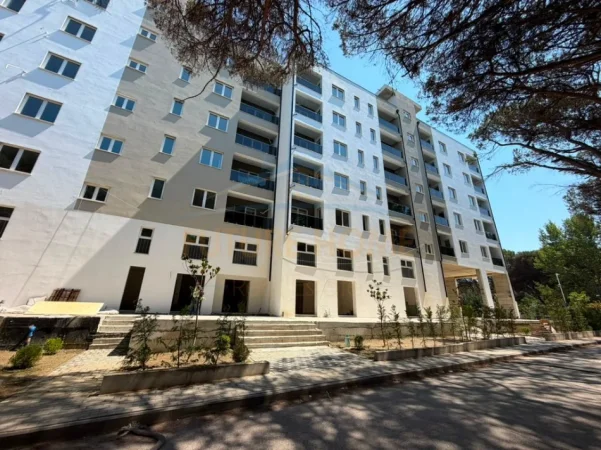 Durres, shitet apartament 1+1 Kati 1, 64 m² 96.555 € 