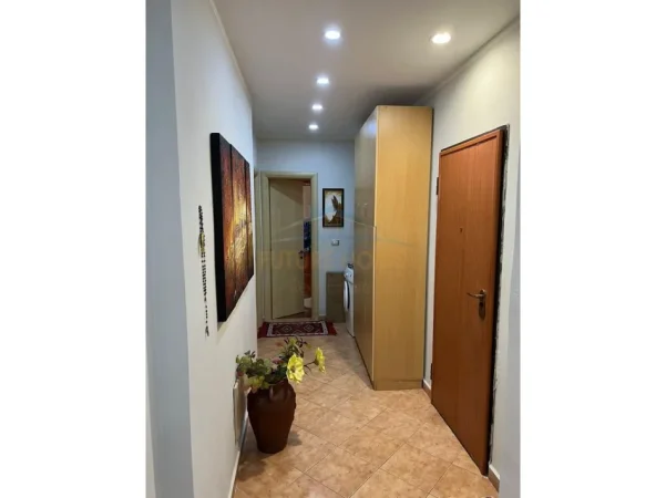Durres, shitet apartament 2+1 Kati 3, 98 m² 147.000 € 