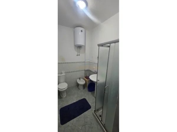 Durres, shitet apartament 2+1 Kati 3, 105 m² 150.000 € (0696044423 Ish Rajoni,Durres)