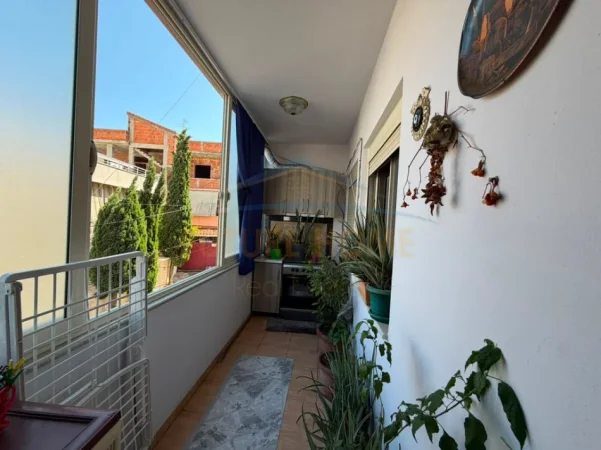 Durres, shitet apartament 2+1 Kati 2, 126 m² 150.000 € (0696044423 Prane Shkolles "Eftali Koci", Durres)