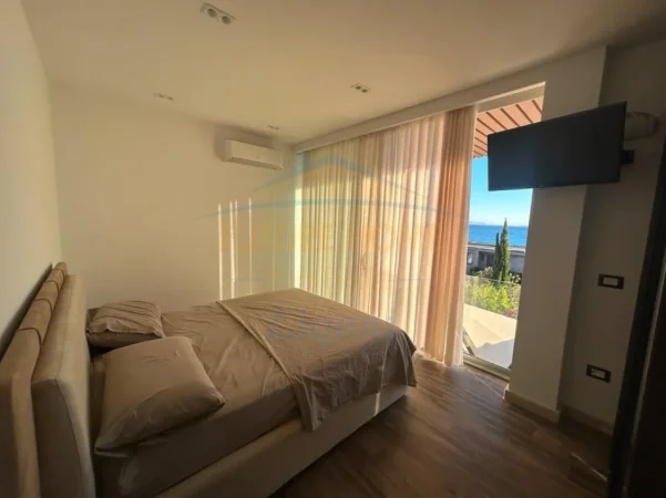 Dhermi - Palase, shitet Vile Vile 2 Katshe Kati 1, 184 m² 1.400.000 € (Olea Horizon, Palasë.)