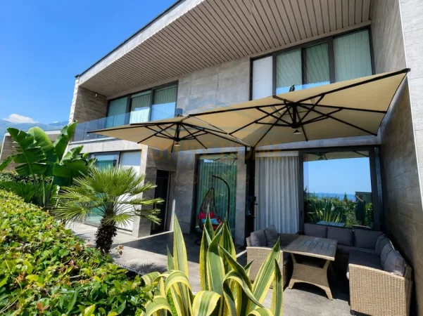 Dhermi - Palase, shitet Vile Vile 2 Katshe Kati 1, 184 m² 1.400.000 € (Olea Horizon, Palasë.)
