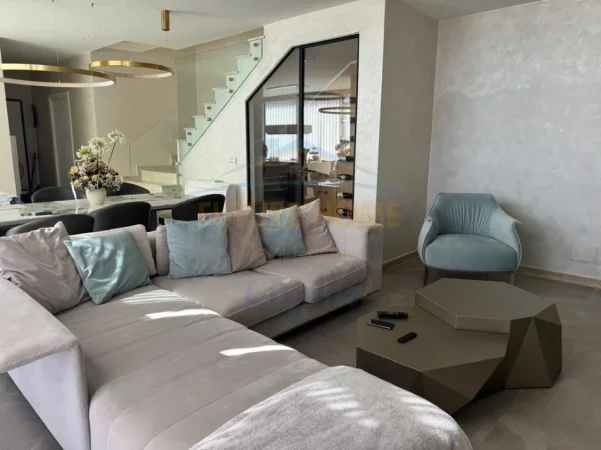Dhermi - Palase, shitet Vile Vile 2 Katshe Kati 1, 184 m² 1.400.000 € (Olea Horizon, Palasë.)