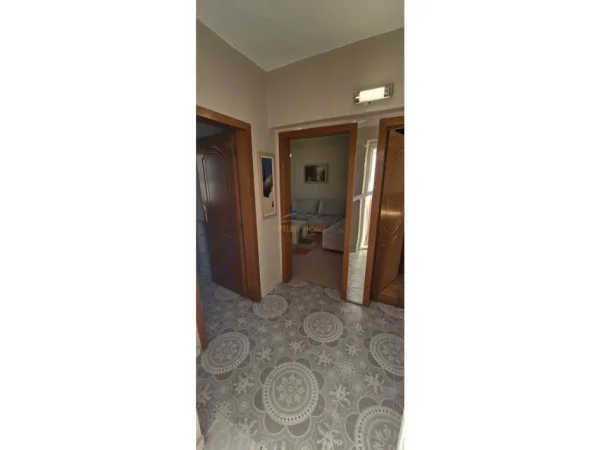 Tirane, shitet apartament 2+1+Ballkon Kati 4, 65 m² 158.000 € (Rruga Muhamet Gjollesha)