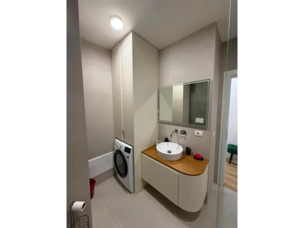 Tirane, jepet me qera apartament 1+1 Kati 3, 78 m² 780 € (Pazari i Ri partners147130)