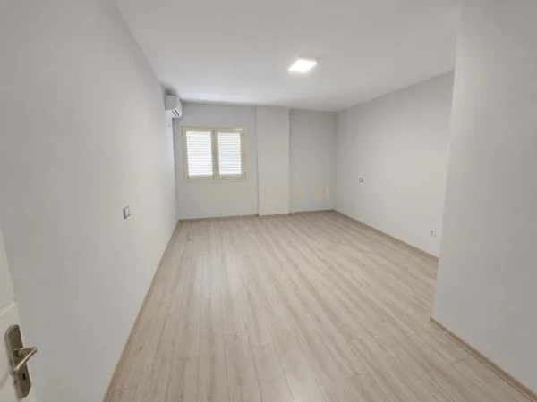 Tirane, shitet apartament 2+1 Kati 6, 132 m² 330.000 € (Myslym Shyri partners147129)