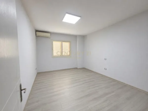 Tirane, shitet apartament 2+1 Kati 6, 132 m² 330.000 € (Myslym Shyri partners147129)