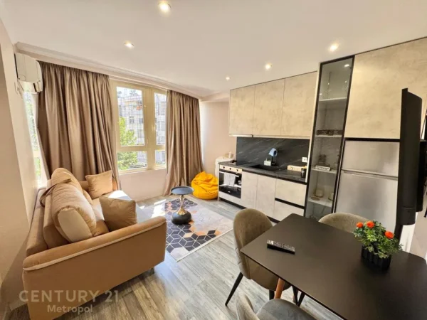 Tirane, jepet me qera apartament 1+1 Kati 3, 65 m² 800 € (9 Katshet Metropol147121)
