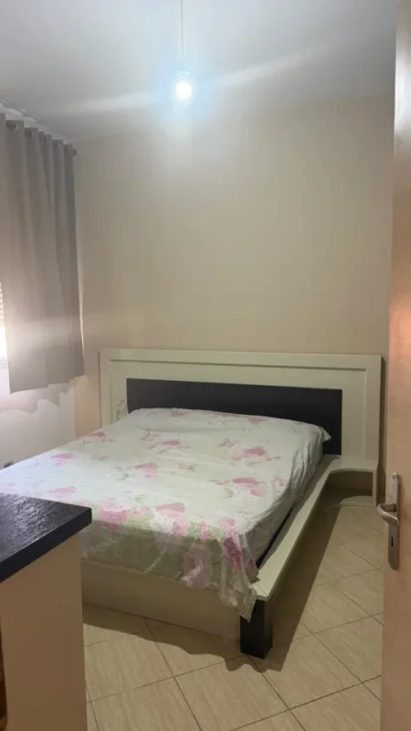 Tirane, jepet me qera apartament 1+1 Kati 4, 60 m² 550 € (Kodra e Diellit 1)