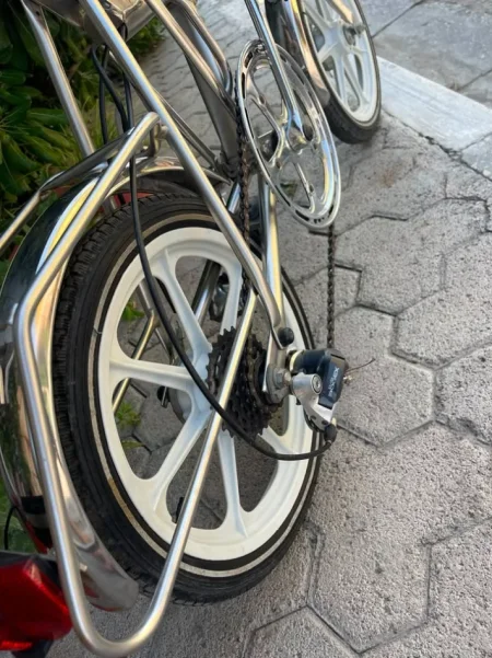 Shqiperi, shes Bicikleten me palosje. Di Blasi. gri metalizato 200 €