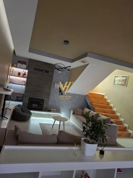 Tirane, jepet me qera Vile Vile 3 Katshe , 470 m² 1.000 € (BALDUSHK)