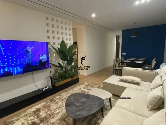 Tirane, jepet me qera apartament 3+1+Ballkon Kati 2, 132 m² 1.100 € (LIQENI THATE)