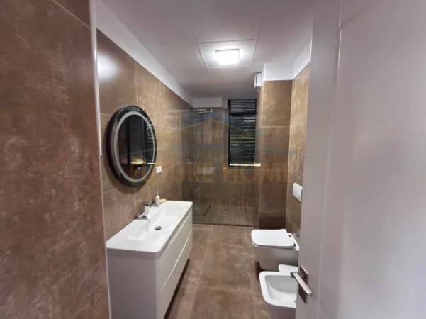 Qera, Apartament 2+1, Liqeni 0696069906