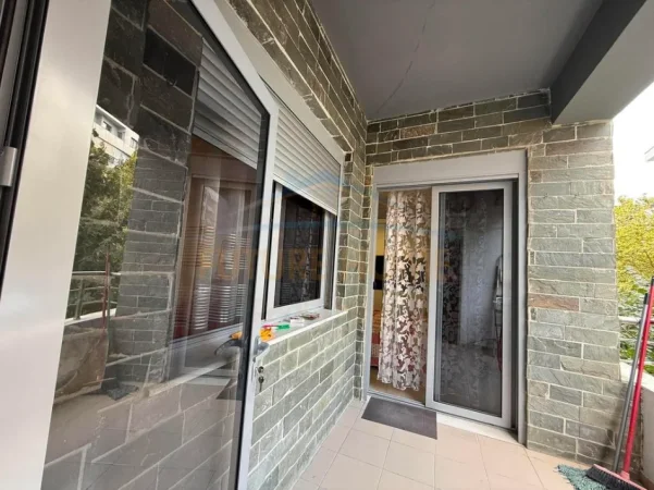 Qera, Apartament 2+1+2, Pallati Eja Studio, Unaza e Re  45,000 Lekë 0696069906
