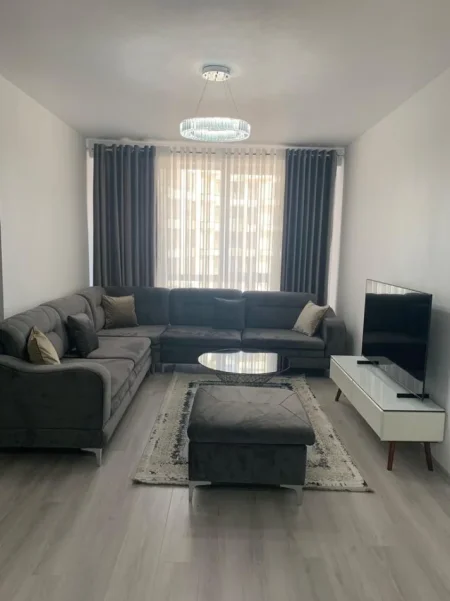 Tirane, jepet me qera apartament 2+1 Kati 4, 120 m² 750 € (Fusha Aviacionit; Turdiu)