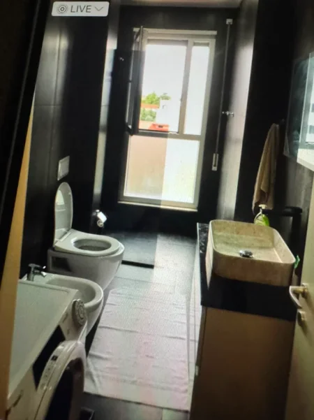 🏠Tirane, jepet me qera Apartament 1+1 Kati 9,Mobiluar, Çmimi 55.000 Lekë të Reja, tek Trio Tower, në Don Bosko ,Tiranë