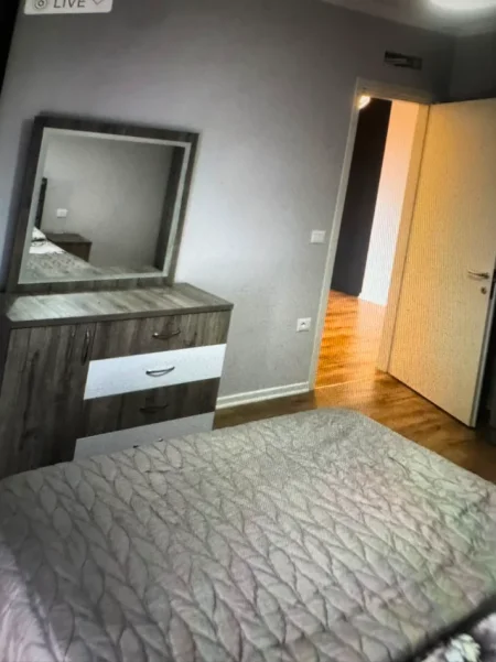 🏠Tirane, jepet me qera Apartament 1+1 Kati 9,Mobiluar, Çmimi 55.000 Lekë të Reja, tek Trio Tower, në Don Bosko ,Tiranë