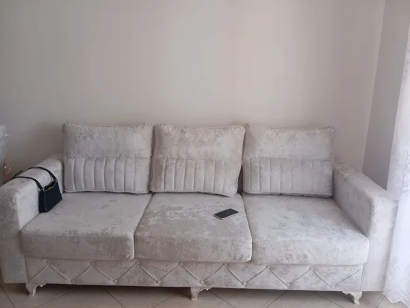 Tirane, jepet me qera apartament 1+1 Kati 6, 60 m² 550 € (Selvia tek xhangolli)