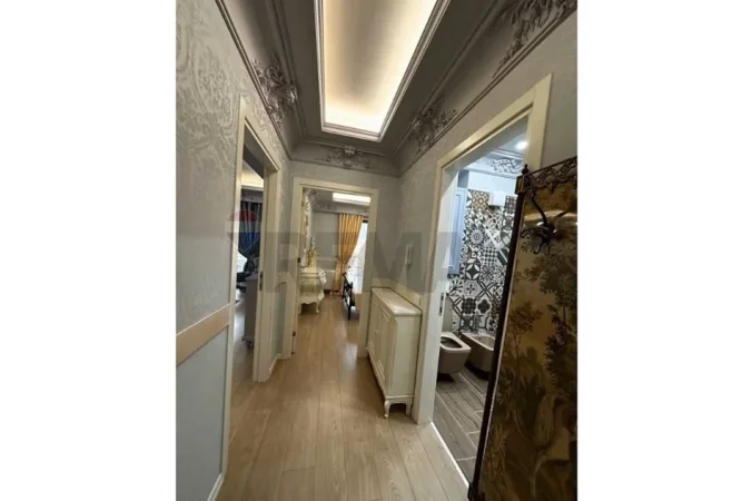 Shqiperi, jepet me qera apartament 1+1 , 59 m² 649 € (rruga xhanfize keko)