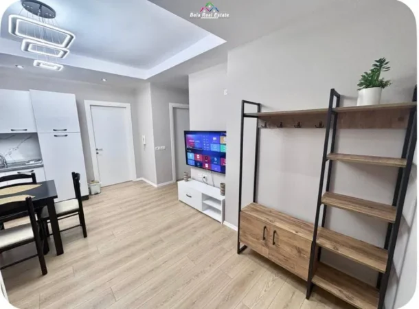 Tirane, jepet me qera apartament 2+1 Kati 1, 75 m² 800 € (selvia)