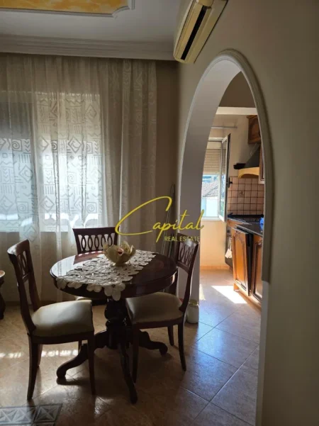 Tirane, jepet me qera apartament 2+1 Kati 3, 90 m² 550 € (RRUGA E ELBASANIT)